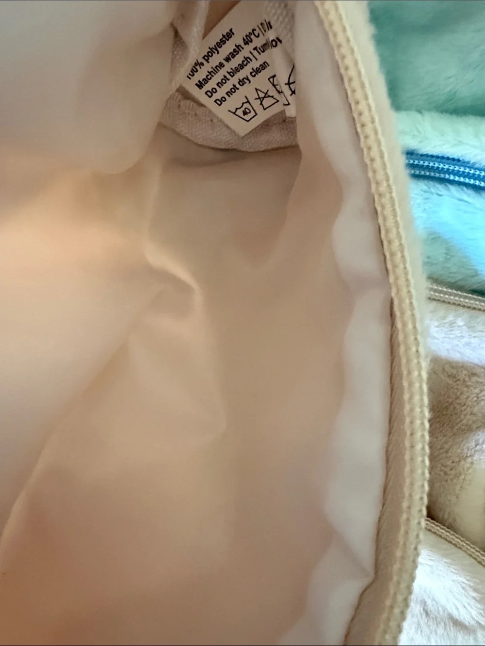 Fuzzy pencil cases NWOT 8 teal, 3 tan , 2 pink storage